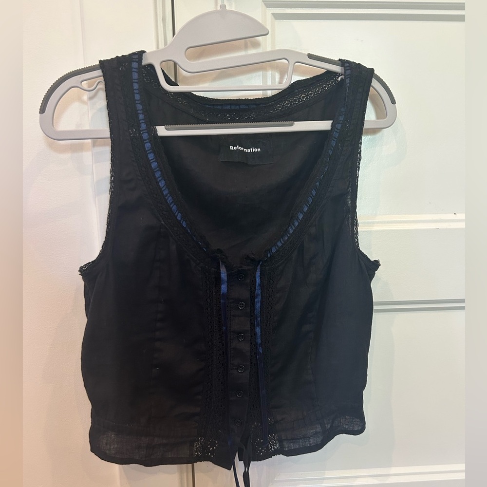 Reformation 100% linen top